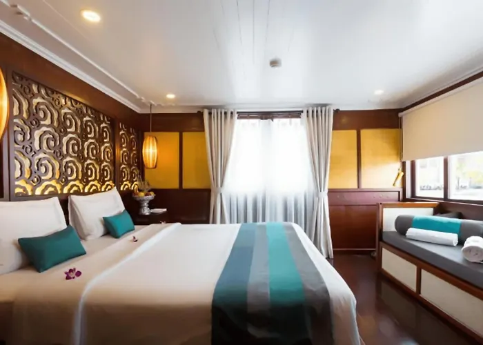 Le Journey Premium Cruise 4* Ha Long